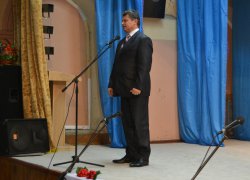 Голова Уманської районної ради Сергій Якович Кулібаба привітав дружній колектив університету зі святом